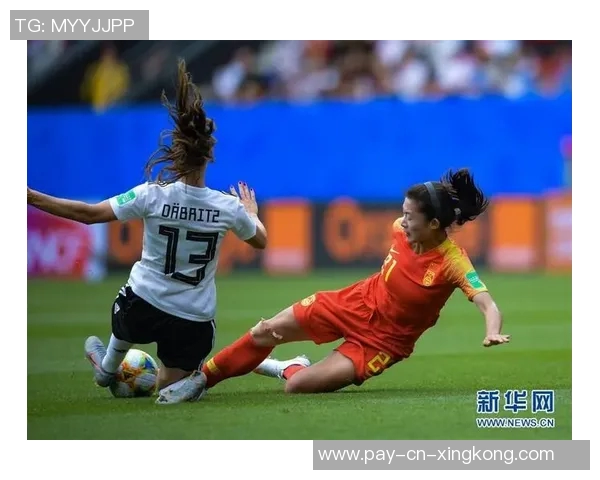 德国女足球鞋的选择与推荐提升你的场上表现与舒适度 德国女足球鞋的选择与推荐提升你的场上表现与舒适度