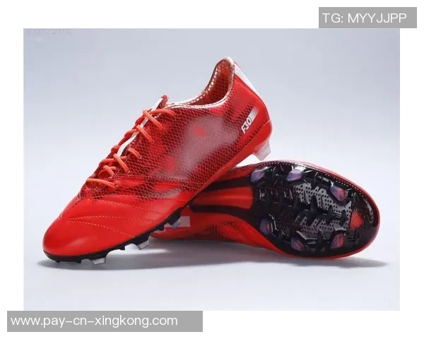 选择适合你的足球鞋水晶钉提升场上表现的最佳指南与推荐