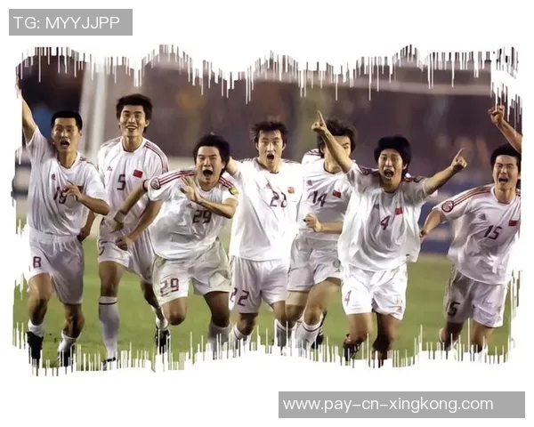 闫嵩在足球赛场上的精彩表现与职业生涯回顾分析